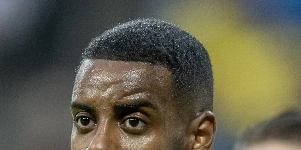 Alexander Isak i svenska landslagets tröja