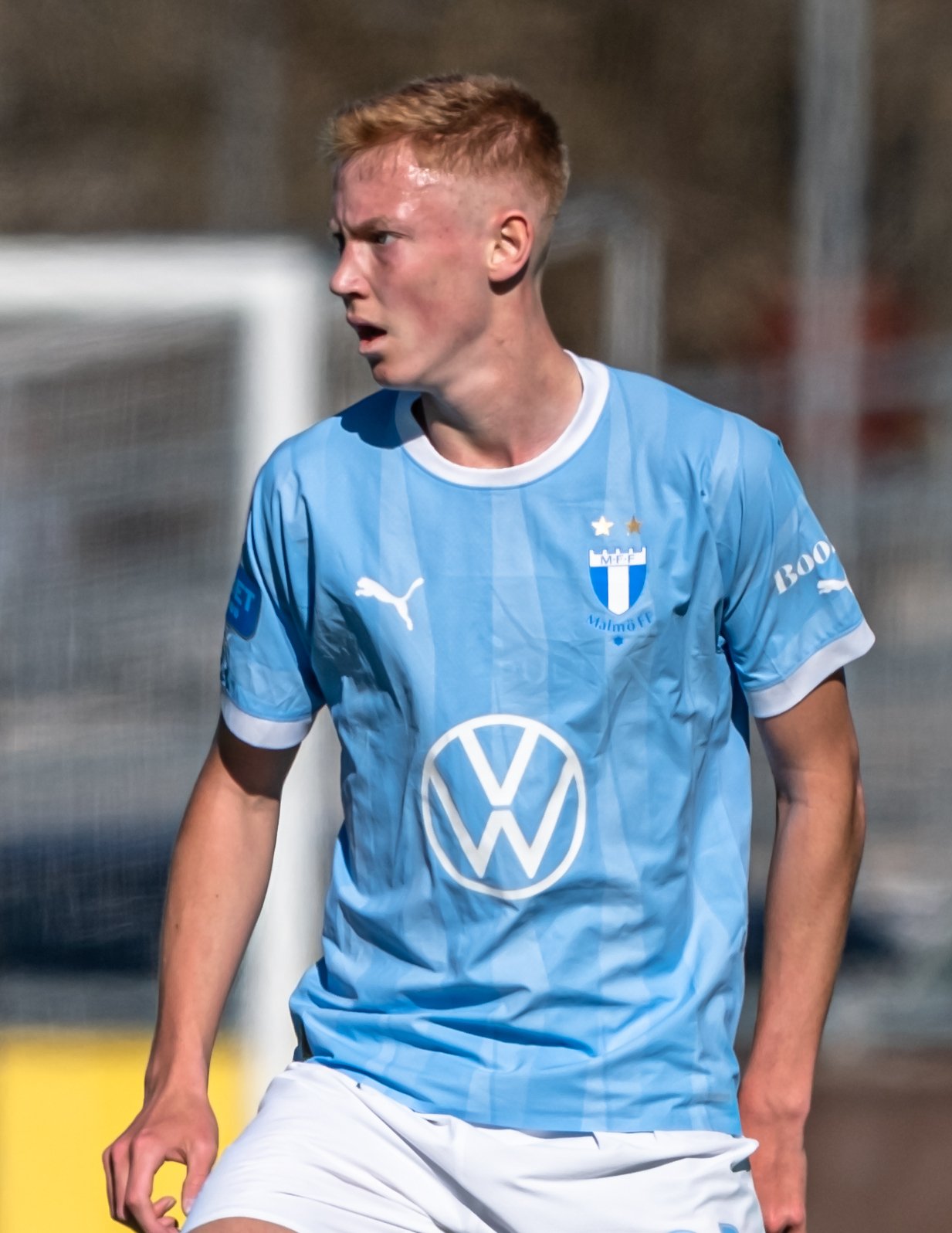 Hugo Larsson och Jens Cajuste — svenska mittfältare i Premier League